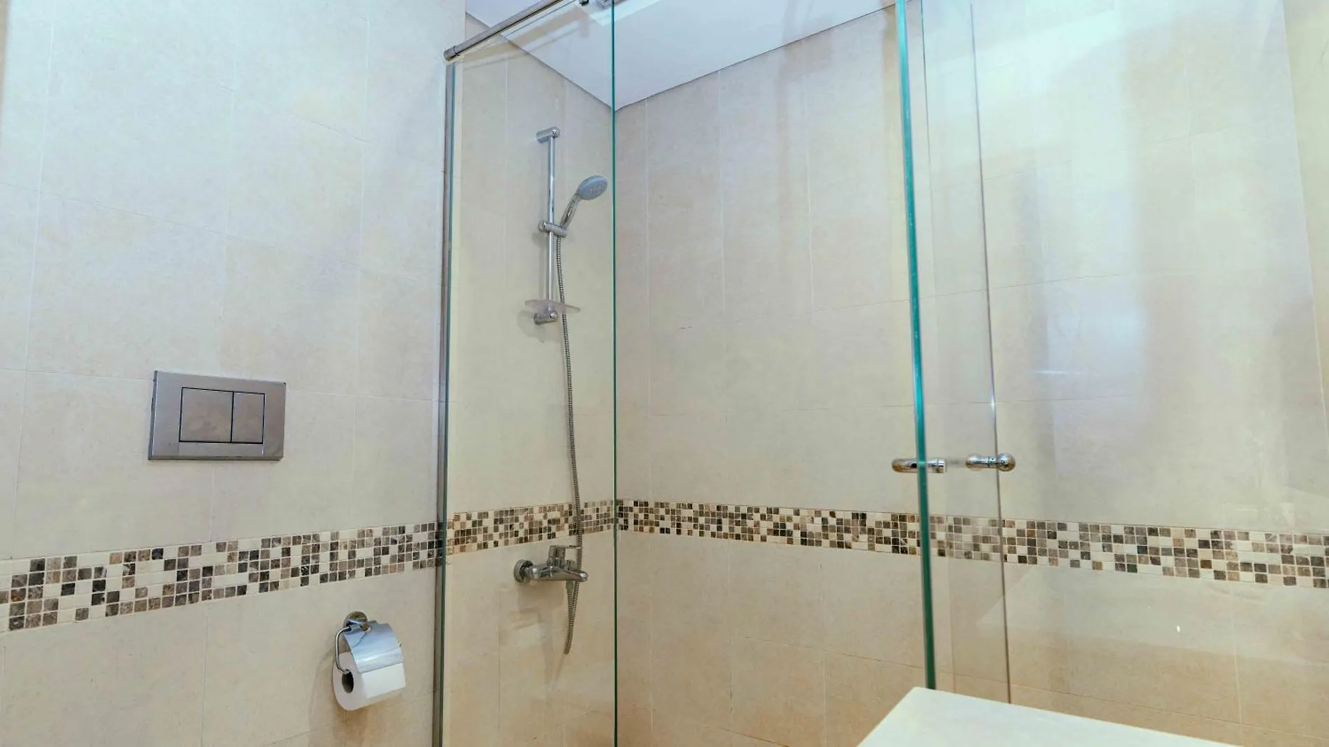Two Bed In Ansam Hosted By Voyage Apartment Abu Dhabi